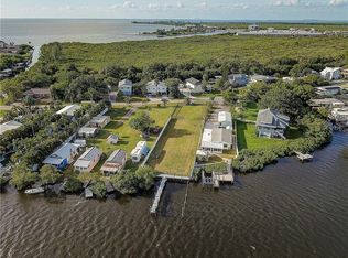 3304 W Shell Point Rd, Ruskin, FL 33570