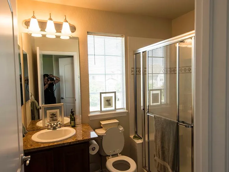 Bathroom 2