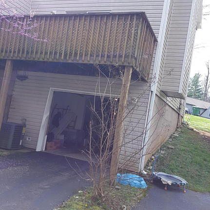 2nd image of 632 Shadywood Ln
