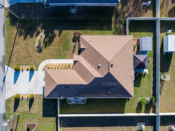 4th image of 8520 SE 158th St