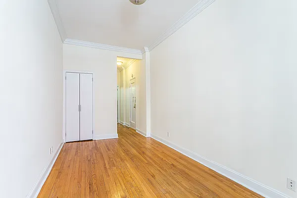 Rented by Anchor Associates | media 2