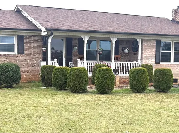 312 Old Belwood Rd, Belwood, NC 28090
