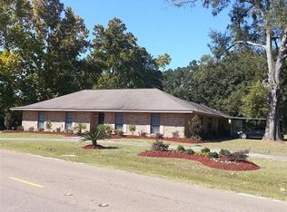 408 Hewitt Rd, Hammond, LA 70403