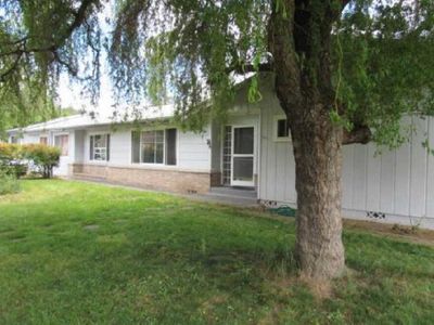2297 SW Allen Creek Rd, Grants Pass, OR, 97527