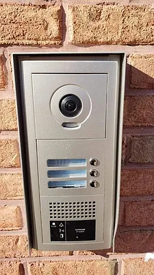 Rented by Corcoran | media 33