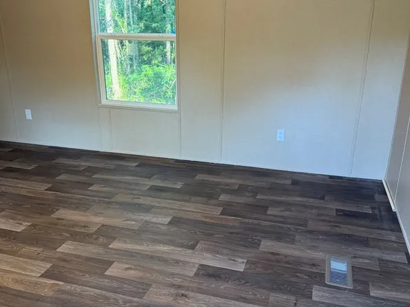 631 Adalynn Pvt Ln, Stonewall, LA 71078