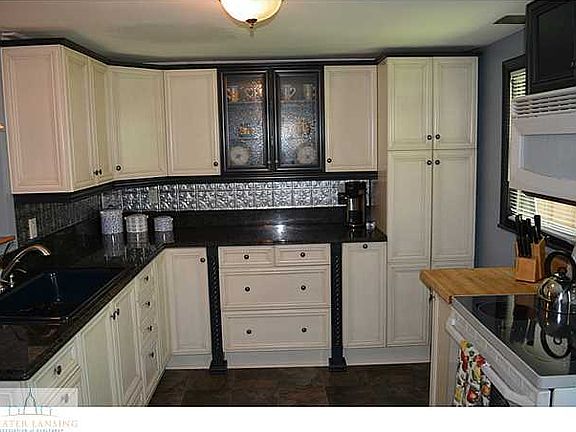 4th image of 605 N Hayford Ave