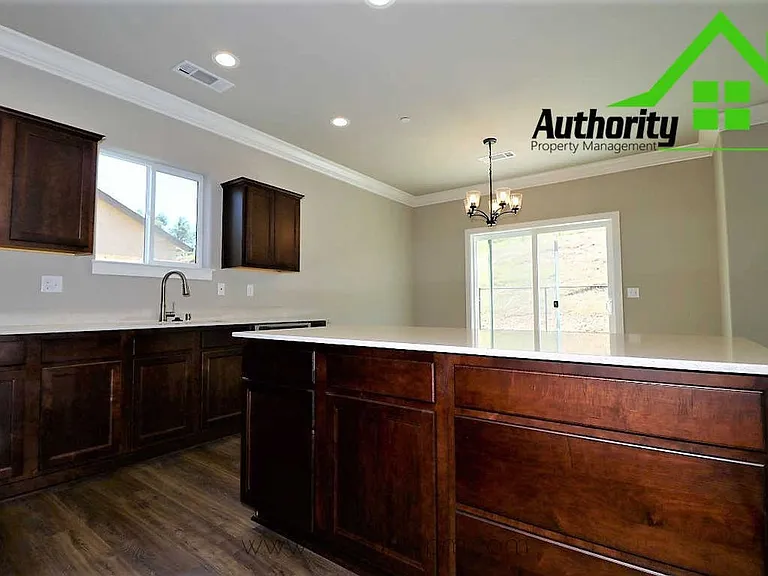 20231 Ballentine Dr — Photo 18