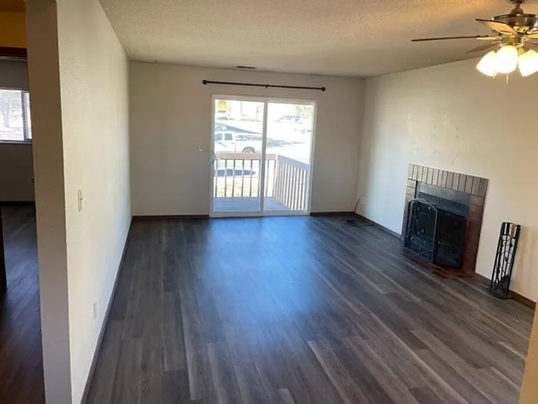 2330 Allegheny Dr #D — Photo 10