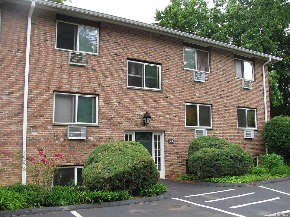 1st image of 12 Scenic Dr APT V