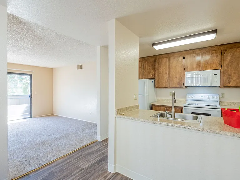 Sunflorin Village Apartments — Photo 22