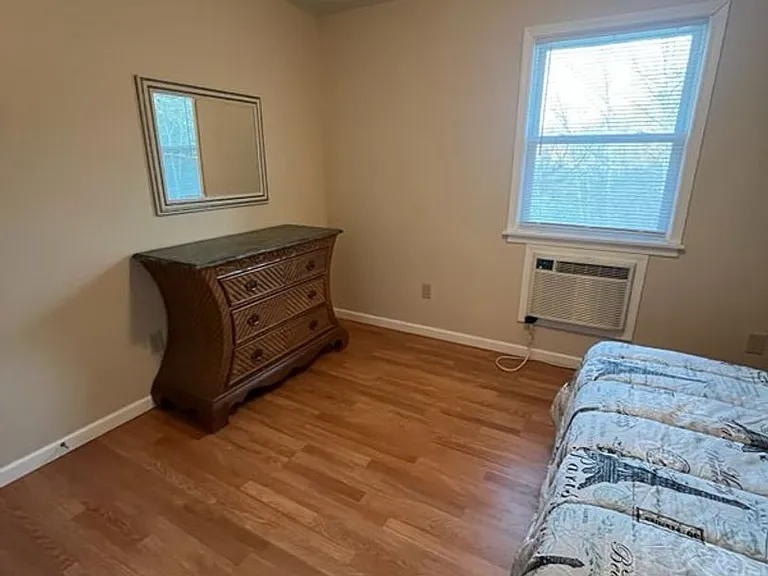 12 Vanhorn Dr — Photo 5