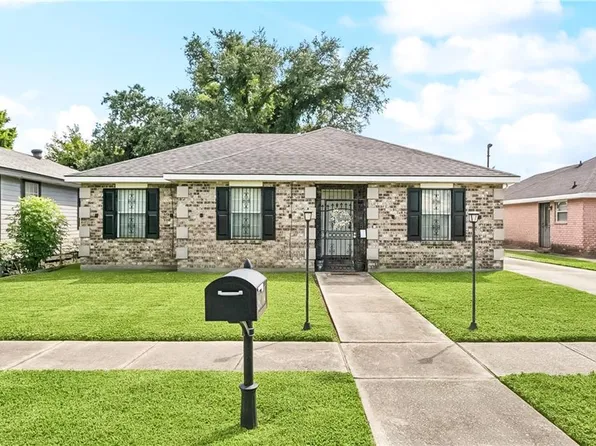 8014 Buffalo Rd, New Orleans, LA 70128