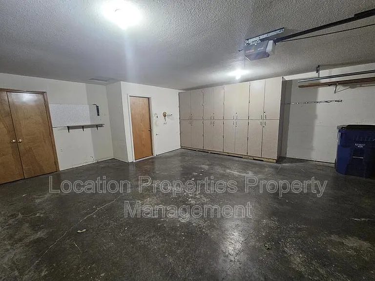 4104 Saddlehorn Dr — Photo 22