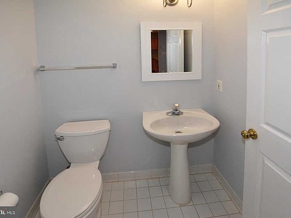 4th image of 6603 Netties Ln #1703D