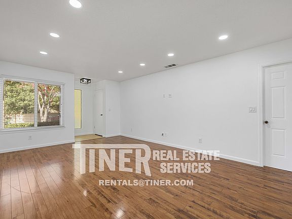 2nd image of 5932 Bourbon Dr