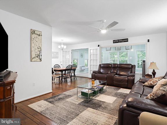 4th image of 5281 Navaho Dr