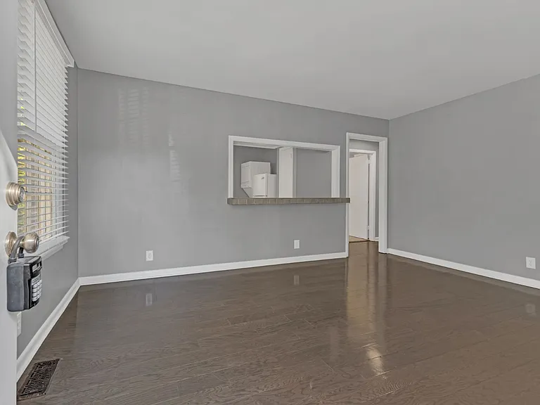 3108 Lealand Ln #B — Photo 5