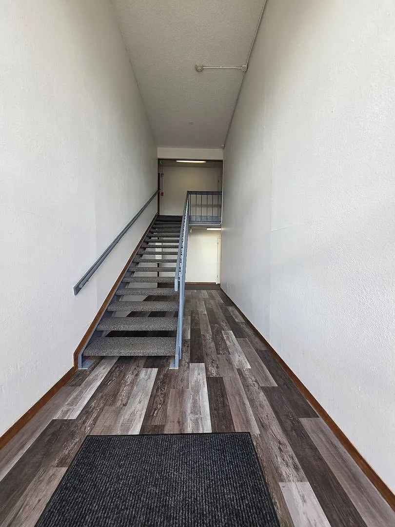 *Available Now* 3 Bedroom For Great Price In Gunbarrel *$1000 Deposit — Photo 2