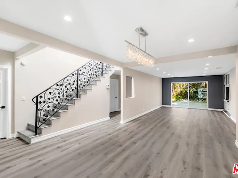 164 N Willaman Dr — Photo 13