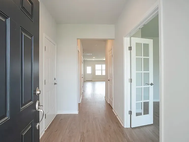 3707 Clementine Ln — Photo 24