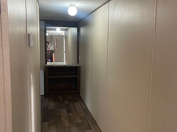 3rd image of 56 Dixie Oaks
