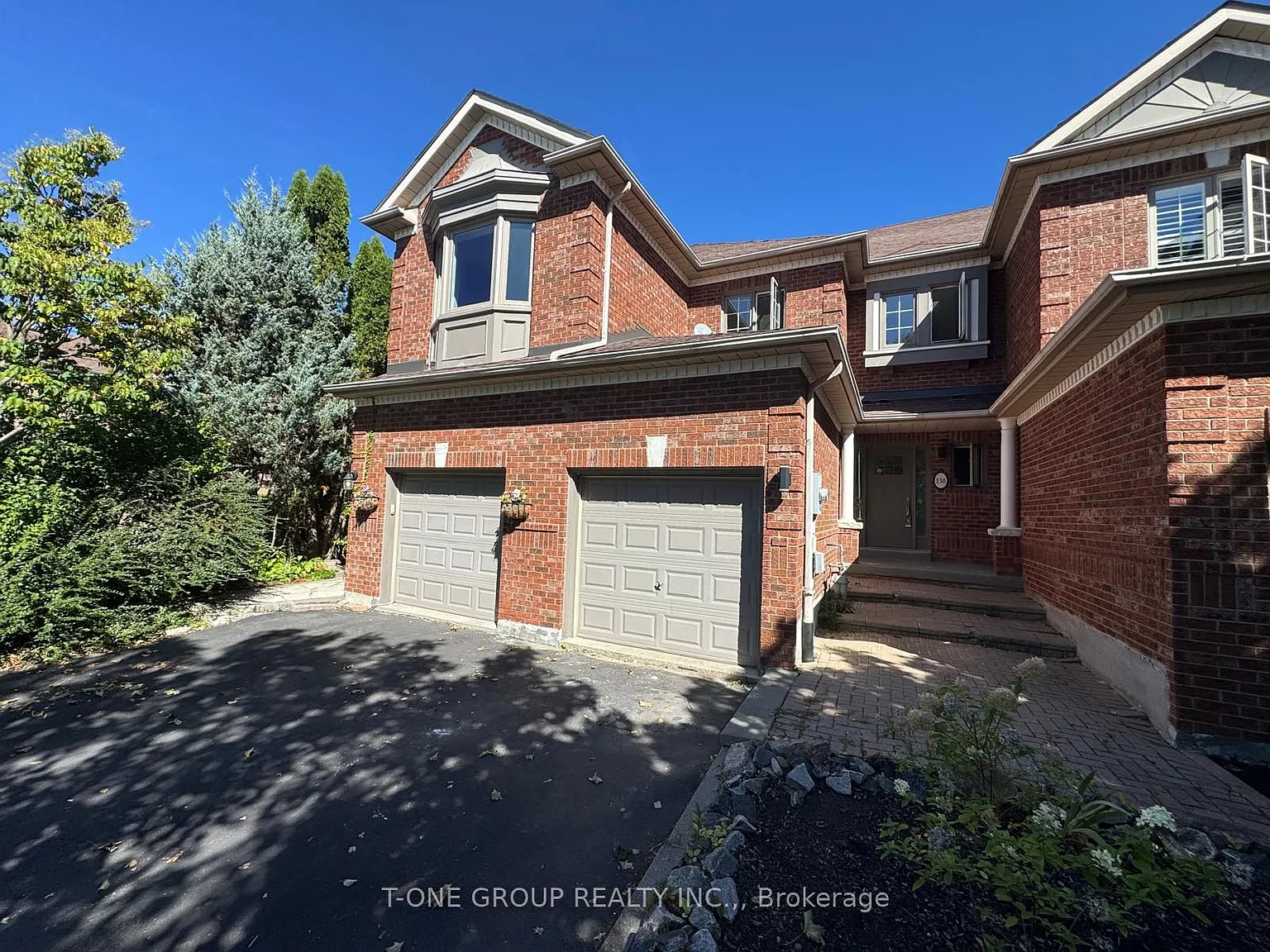 4 bed, $3,300 — Photo 2