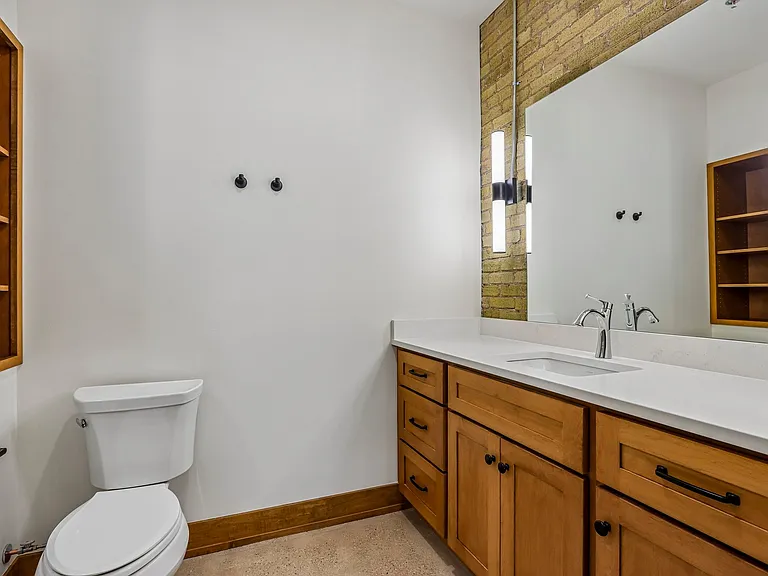 Ward House — Photo 11
