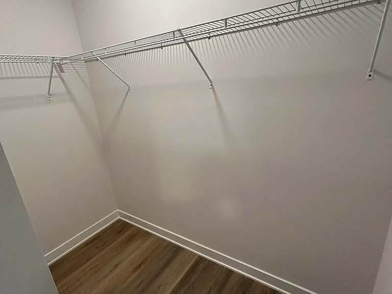 1706 Ingram St — Photo 12