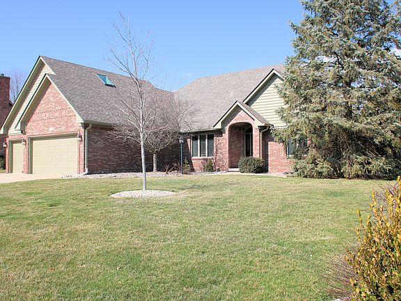2nd image of 7678 Meadow Violet Dr
