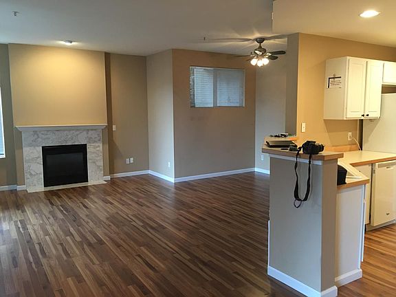 2nd image of 5286 236th Pl SE #24-8