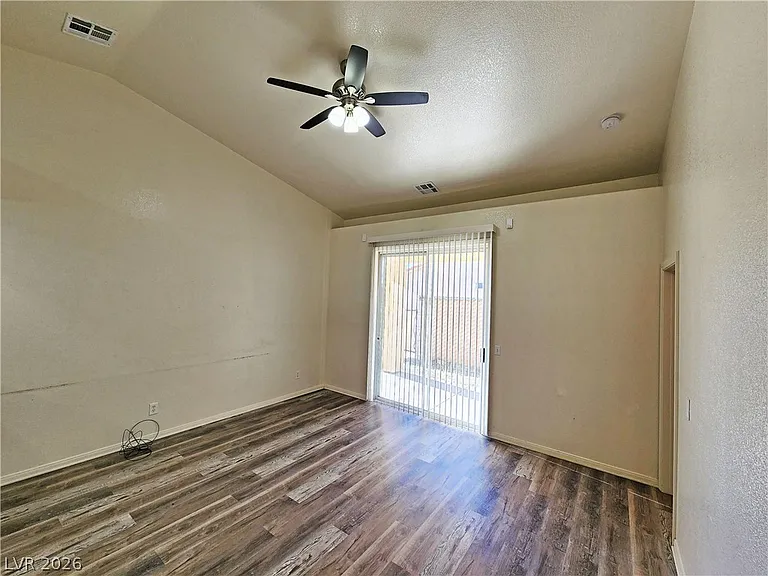1041 S Marne Ct #4 — Photo 17