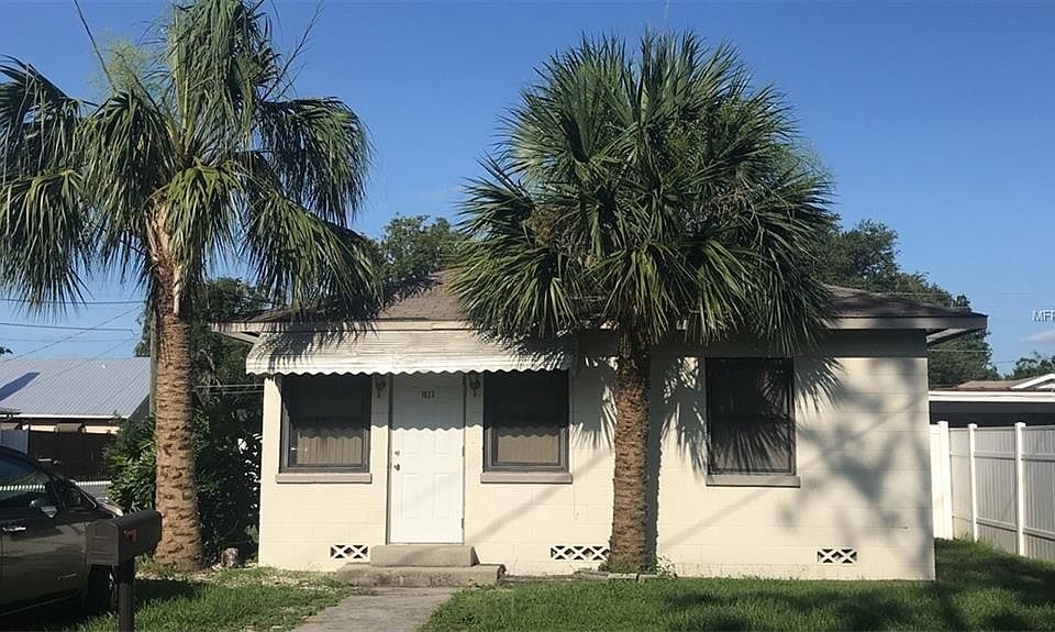 1st image of 1023 Palmway St