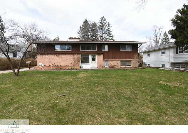 1st image of 1323 E Cedarhill Dr
