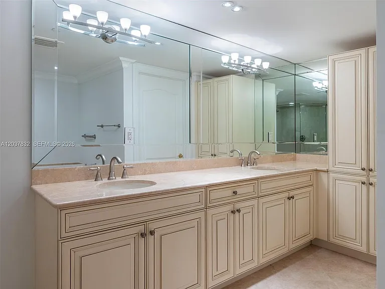 200 E Palmetto Park Rd #700 — Photo 12