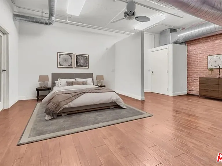 510 S Hewitt St #102 — Photo 17