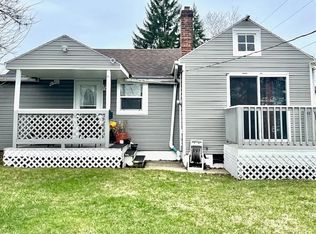 5717 Archmere Ave, Cleveland, OH 44144