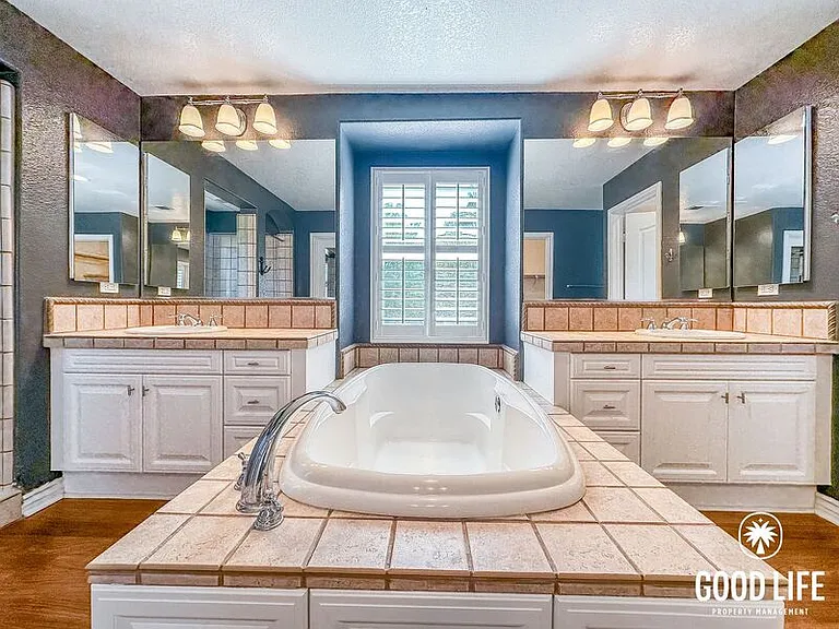 823 Scenic Terrace Pl — Photo 39