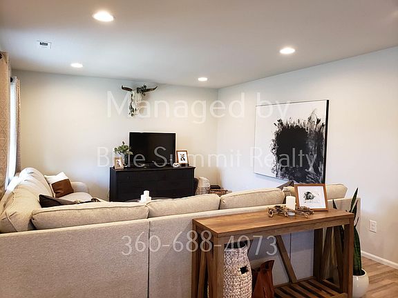 4th image of 18828 105th Ln E