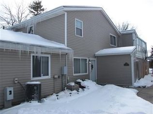 406 Coventry Pl, Fairborn, OH 45324