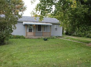 2192 S Graham Rd, Flint, MI 48532