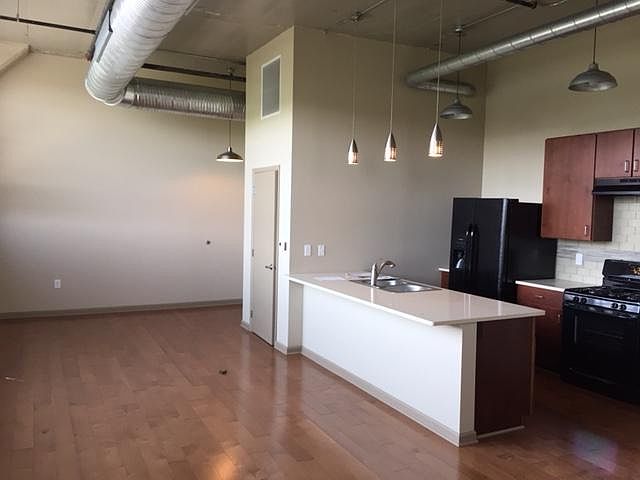 1st image of 550 Seneca St APT 306