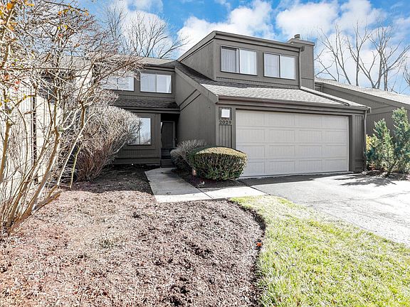 4th image of 2029 Willow Glen Ln #C