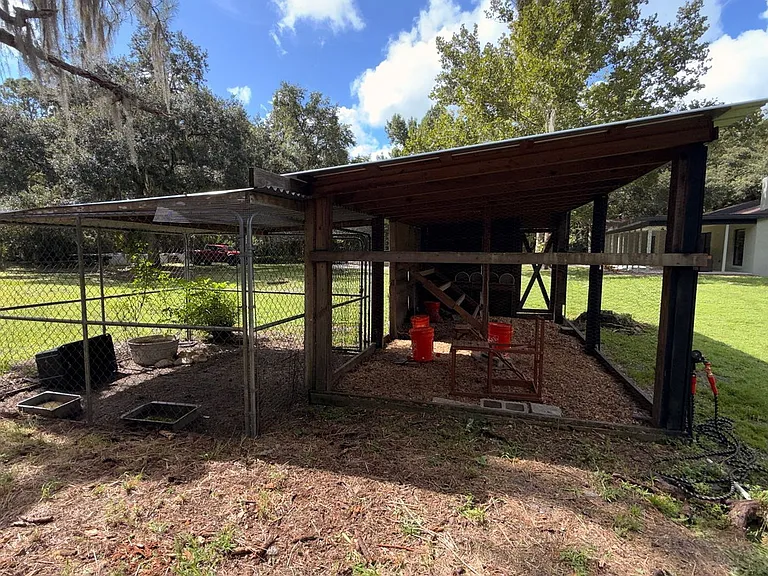 2200 Retreat Rd — Photo 32