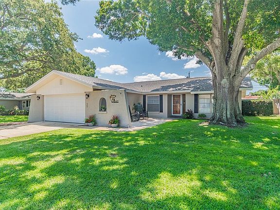 2nd image of 1681 Eden Ct