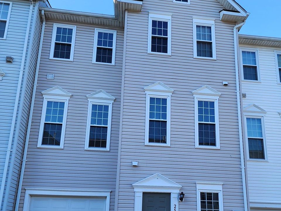 1st image of 2519 Logan Wood Dr