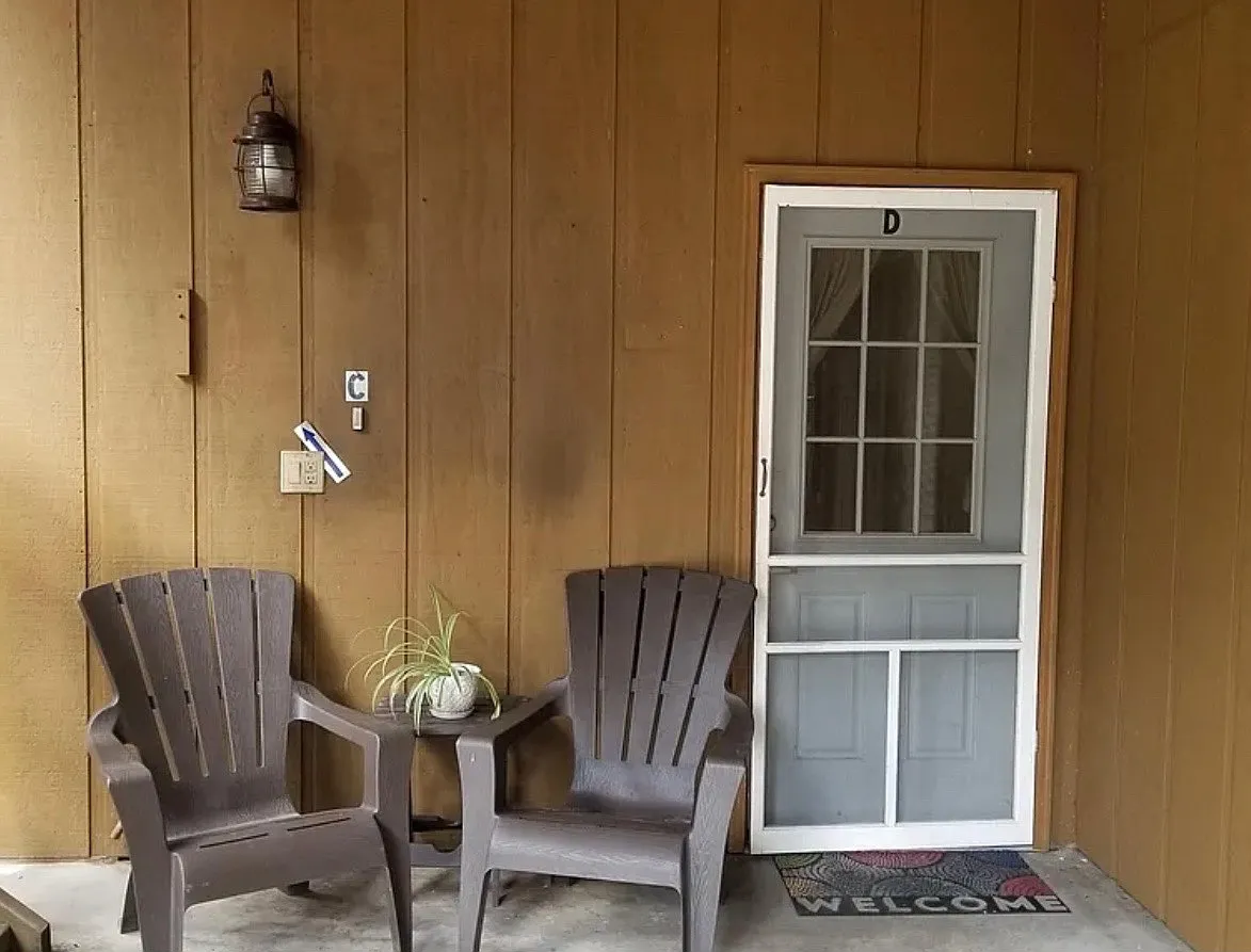 1 bed, 1000 sqft, $1,850 — Photo 1