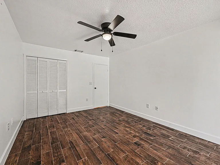 2173 Stewart Rd — Photo 16