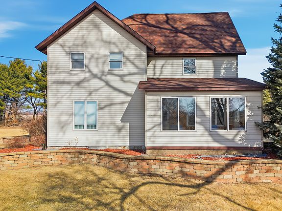 2nd image of 382 Keigwin Rd