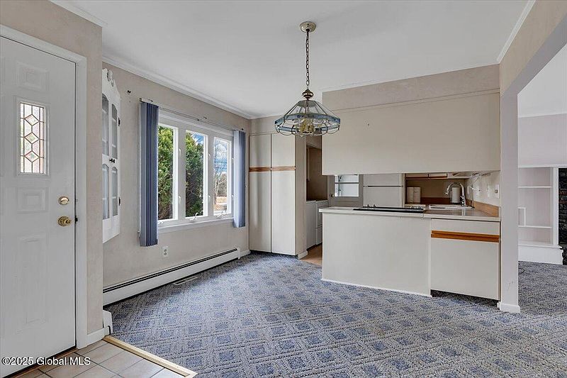 5th image of 3593 Guilderland Avenue